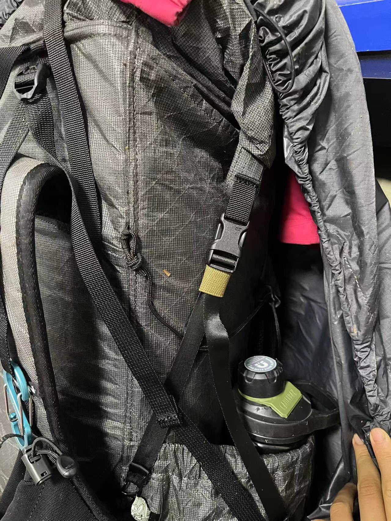 侧边带扣合方式-v0.2